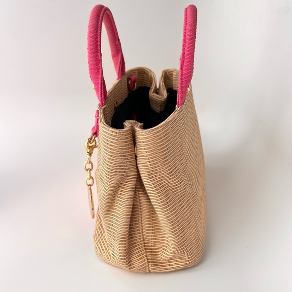 Tommy Hilfiger Preppy Jolene Printed Straw w/ Printed Stripes Pink Handbag - Picture 7 of 16